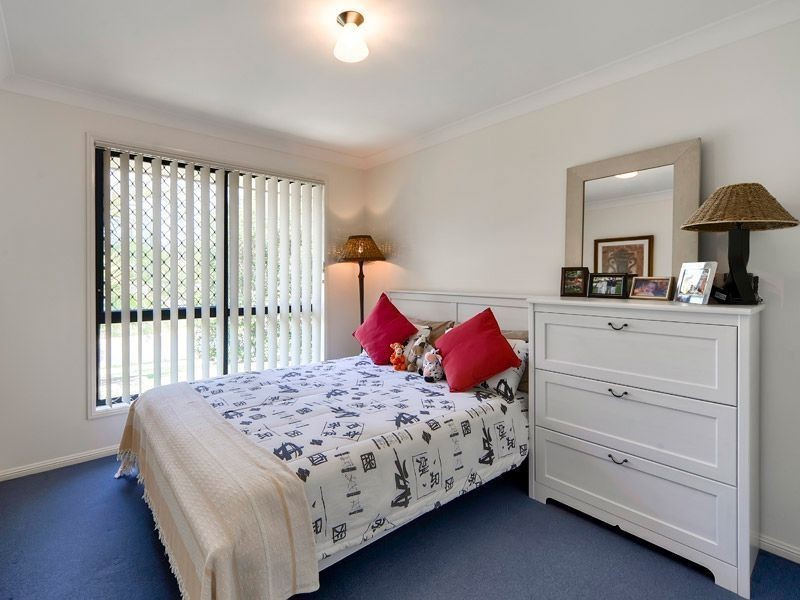 1 Cabarita Crescent, Eatons Hill QLD 4037