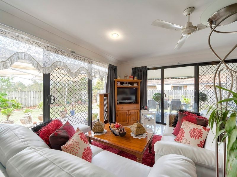 32 Maurice Avenue, Morayfield QLD 4506