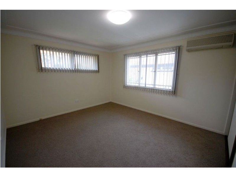 3 Goodchap st, Aspley QLD 4034