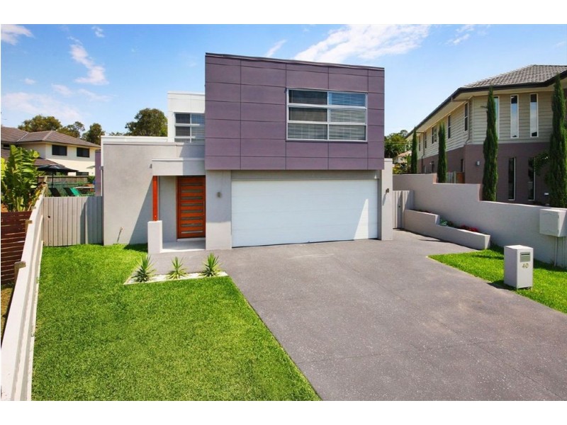 40 Asciano Pl, Bridgeman Downs QLD 4035