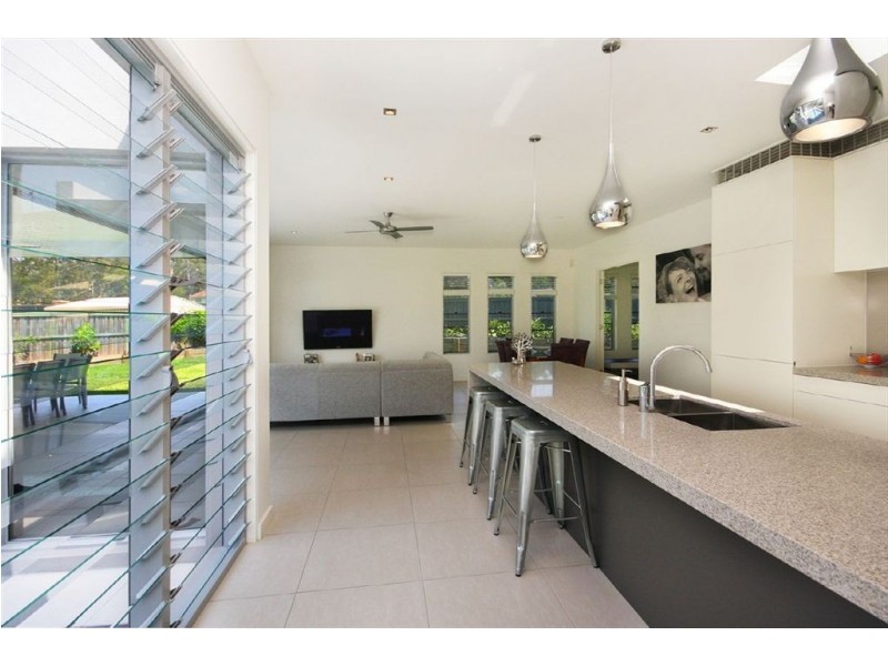 40 Asciano Pl, Bridgeman Downs QLD 4035