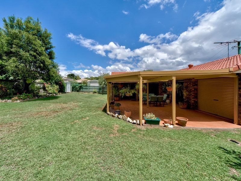 3 Oleron Tce, Petrie QLD 4502