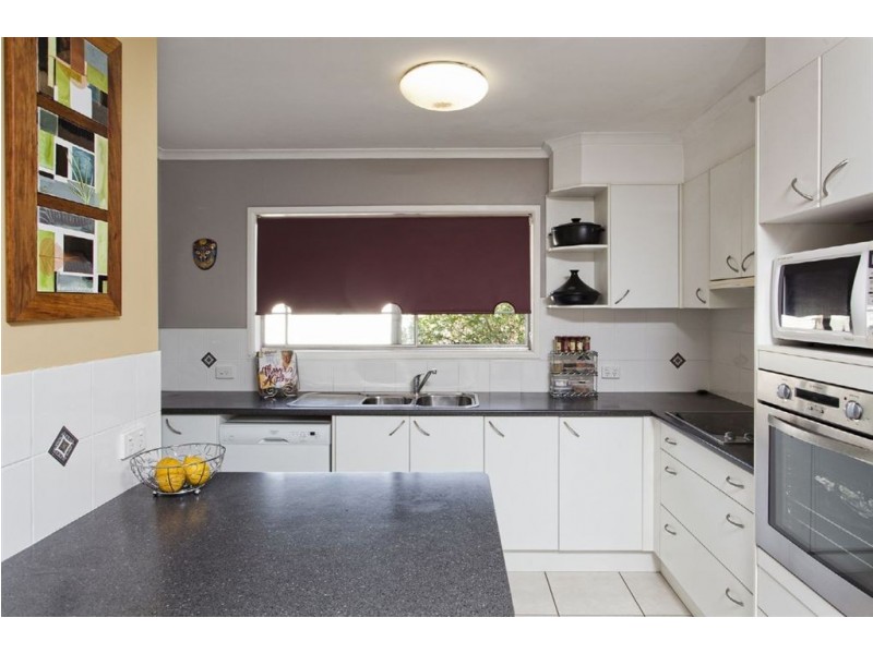 48 Joalah Crescent, Ferny Hills QLD 4055