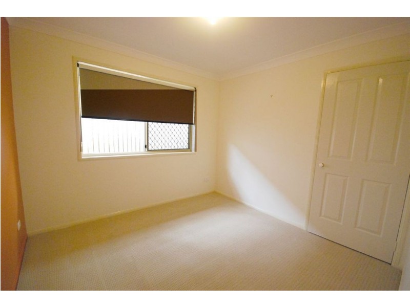 3 Macadam Ct, Kallangur QLD 4503