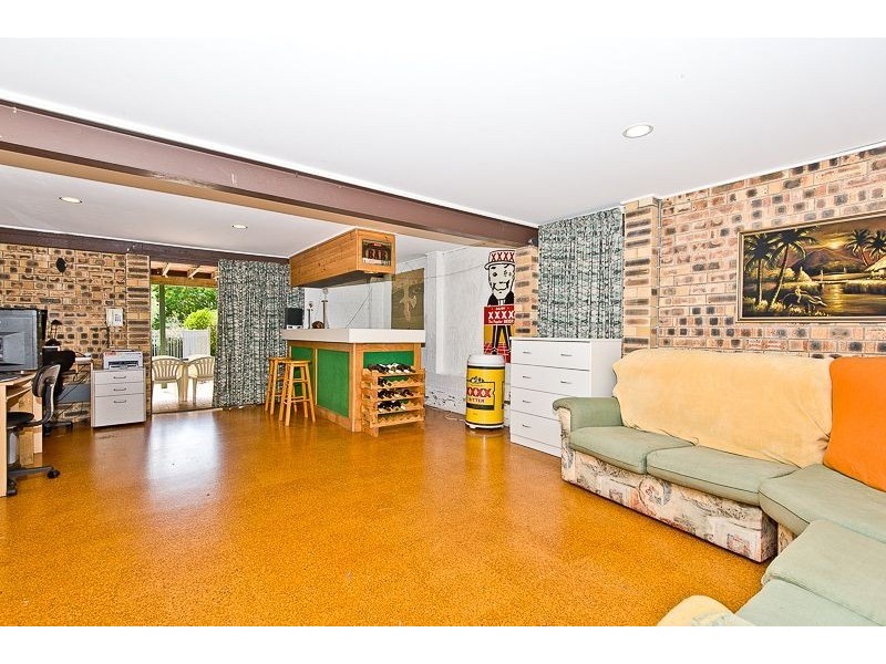 4 Leckmy St, Ferny Grove QLD 4055