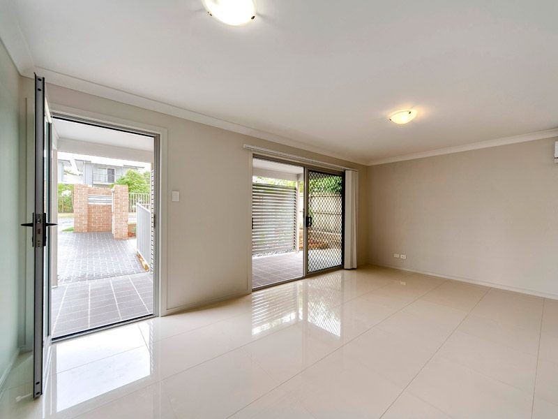 4/9 Harry St, Zillmere QLD 4034