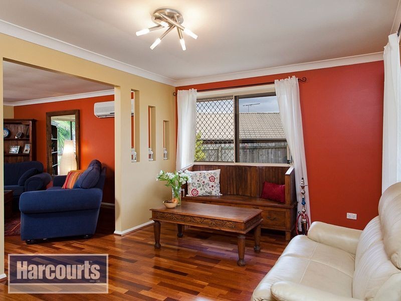 32 Karvella St, Upper Kedron QLD 4055