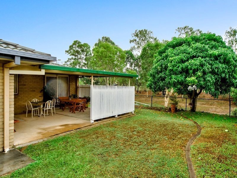 67 Rose Cr, Fitzgibbon QLD 4018