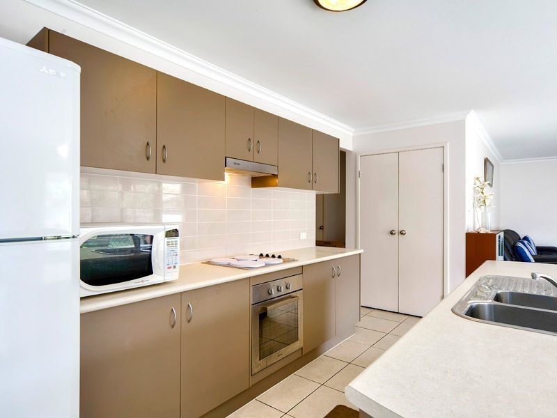 6 Yamba Close, Fitzgibbon QLD 4018