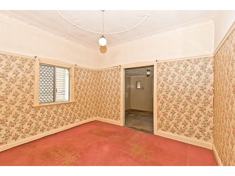 57 Heliopolis Pde, Mitchelton QLD 4053