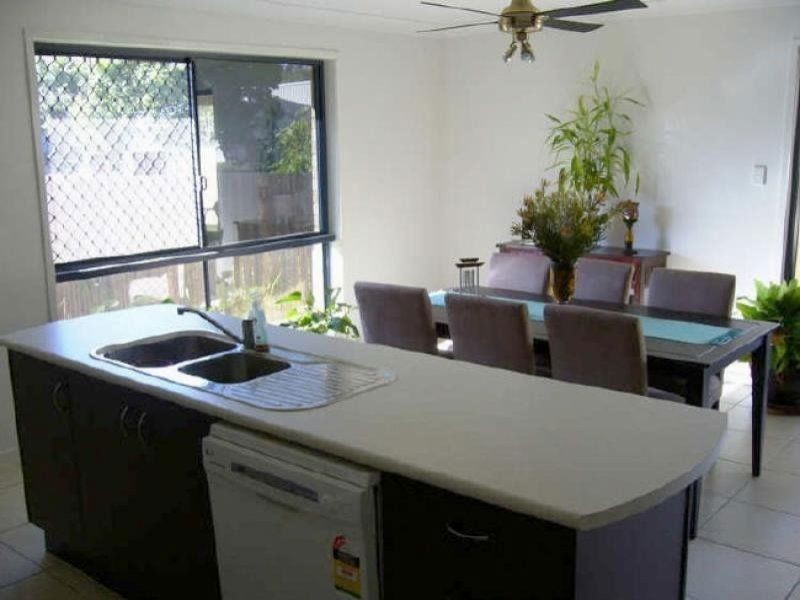 21 Water Street, Kallangur QLD 4503