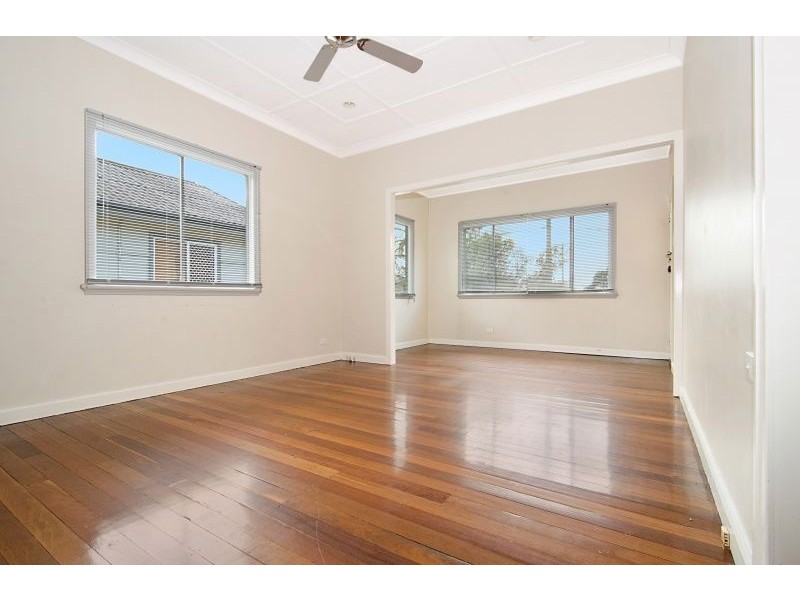 32 Church Road, Zillmere QLD 4034