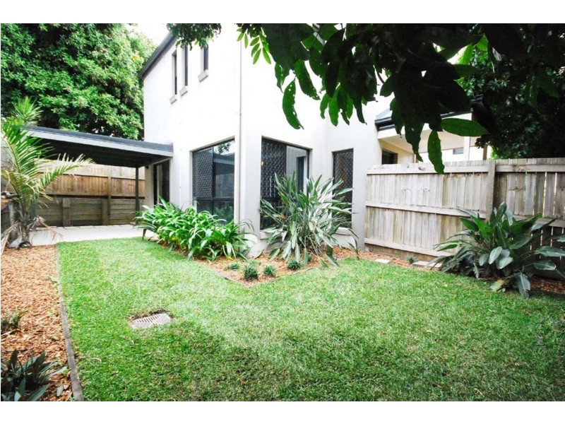 2/48 Grays Road, Gaythorne QLD 4051