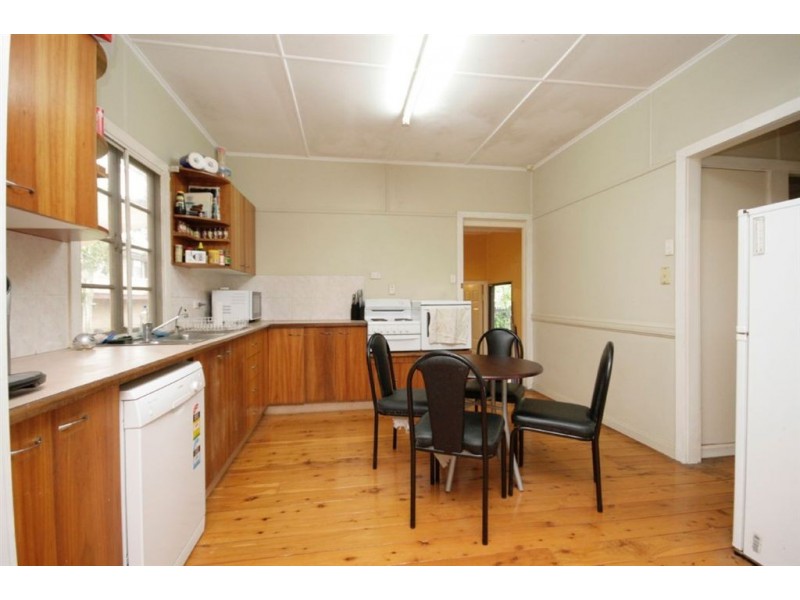 9 Grasspan Street, Zillmere QLD 4034