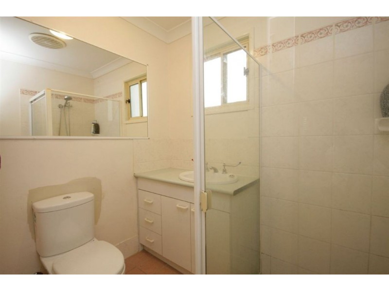 9 Grasspan Street, Zillmere QLD 4034