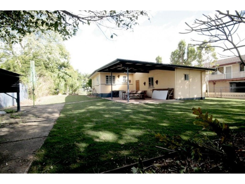 9 Grasspan Street, Zillmere QLD 4034