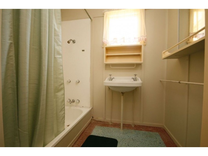 20 Merrett Avenue, Zillmere QLD 4034