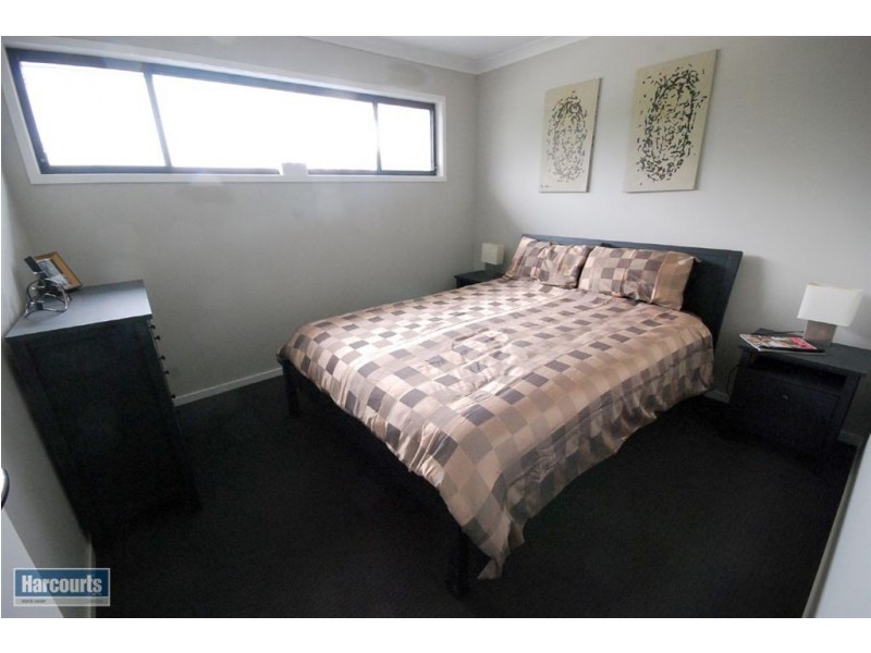 7 Seeana Cr, Bridgeman Downs QLD 4035