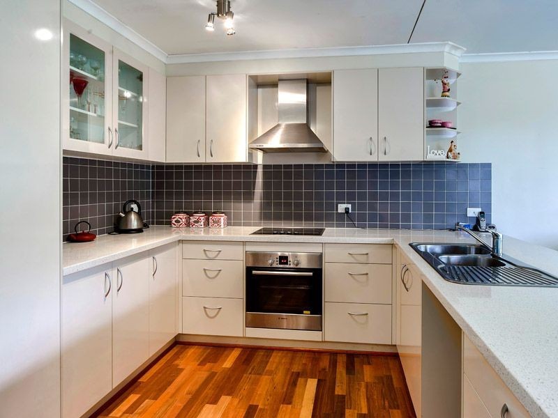 8 Sharon Court, Albany Creek QLD 4035