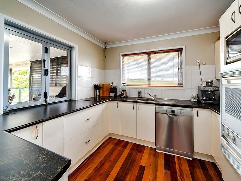 8 Kaniva Street, Rochedale South QLD 4123