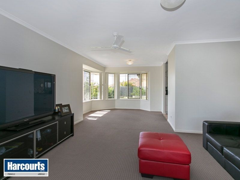 7 Candella Court, Eatons Hill QLD 4037