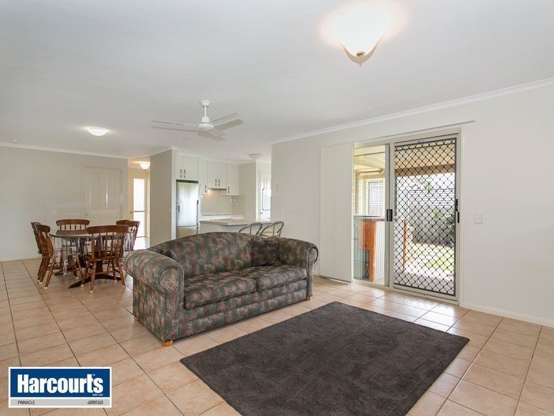 7 Candella Court, Eatons Hill QLD 4037