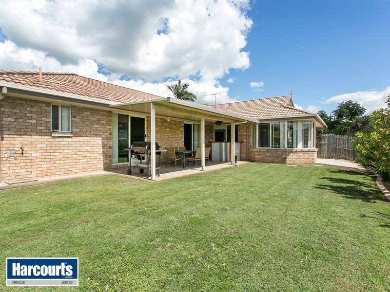 7 Candella Court, Eatons Hill QLD 4037