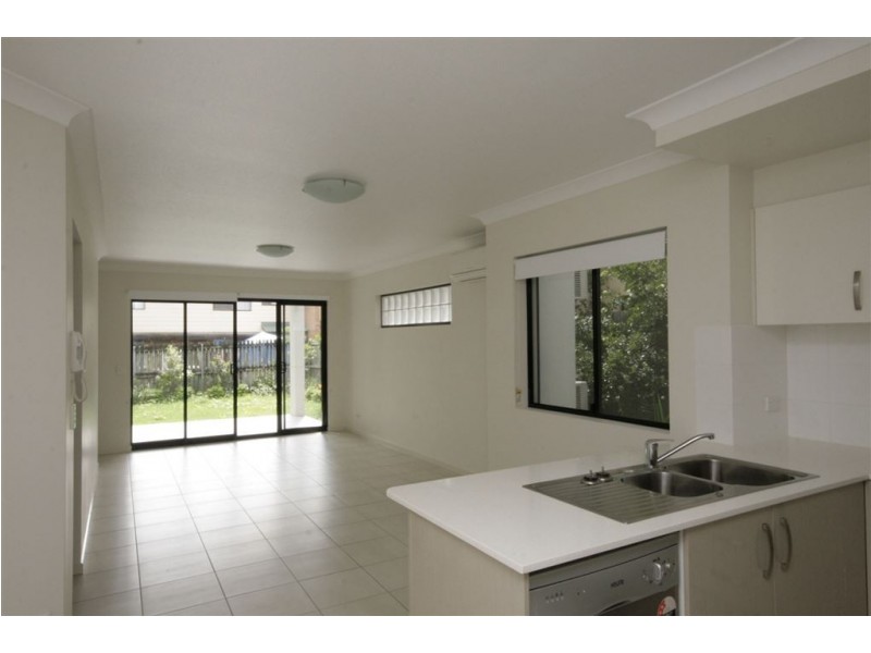 5/21 Grasspan Street, Zillmere QLD 4034