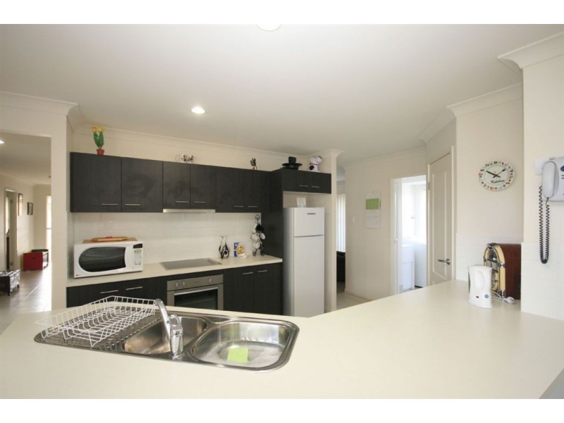 23 Wakeham St, Kallangur QLD 4503