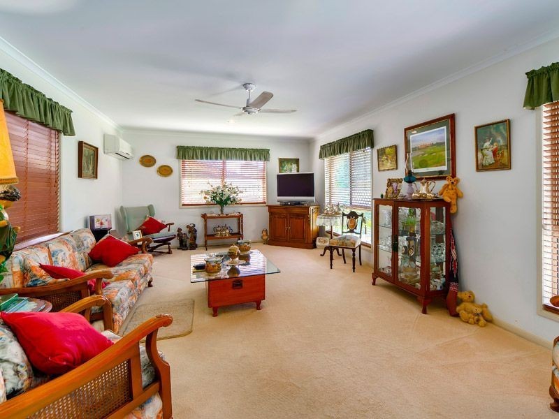 21 Waterford Pl, Bridgeman Downs QLD 4035