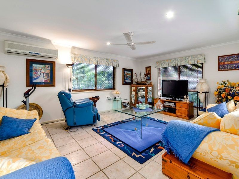 21 Waterford Pl, Bridgeman Downs QLD 4035