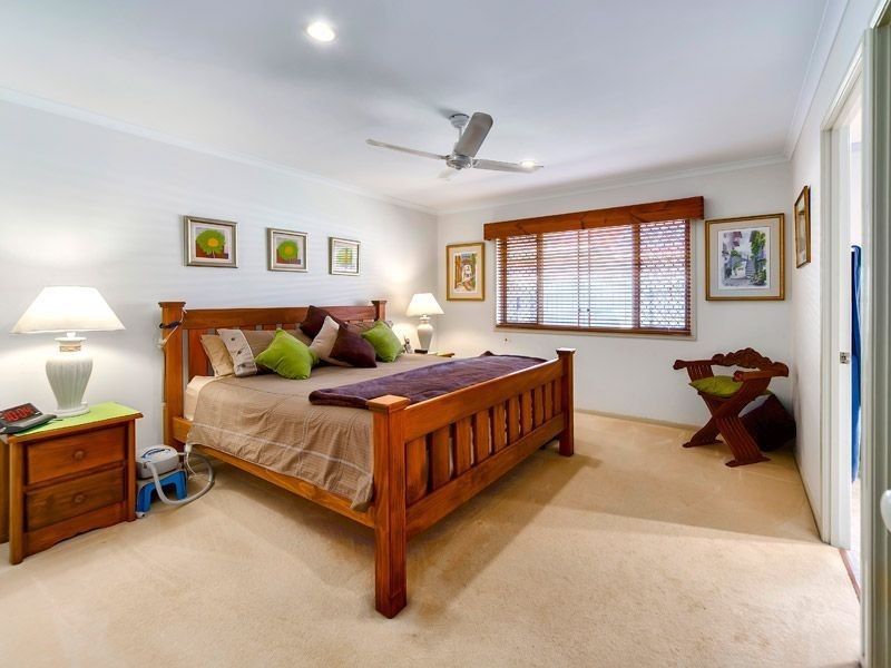 21 Waterford Pl, Bridgeman Downs QLD 4035