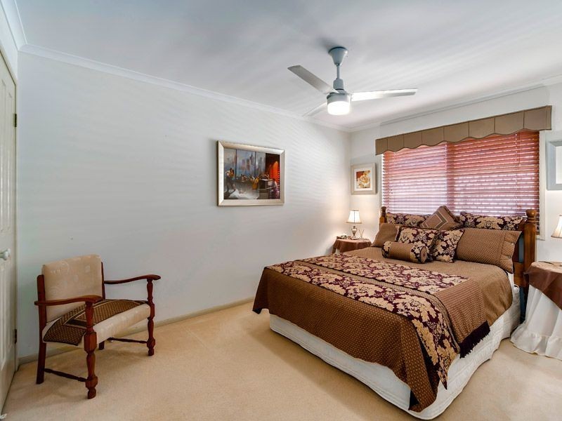 21 Waterford Pl, Bridgeman Downs QLD 4035