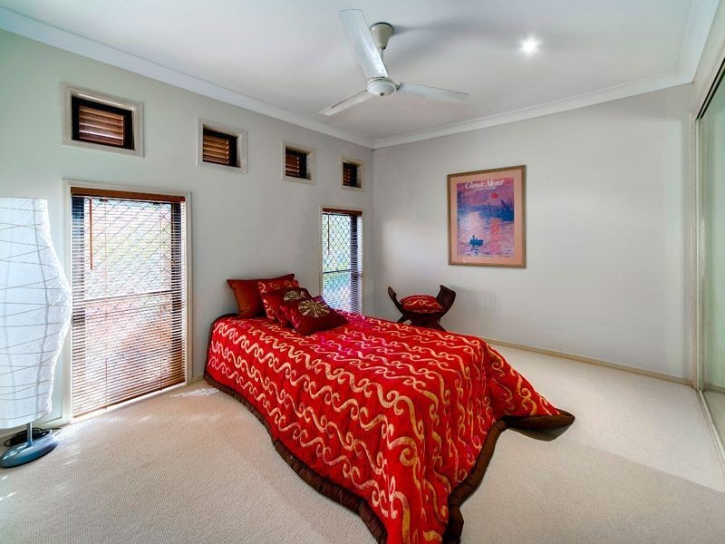 31 Ironbark Pl, Bridgeman Downs QLD 4035