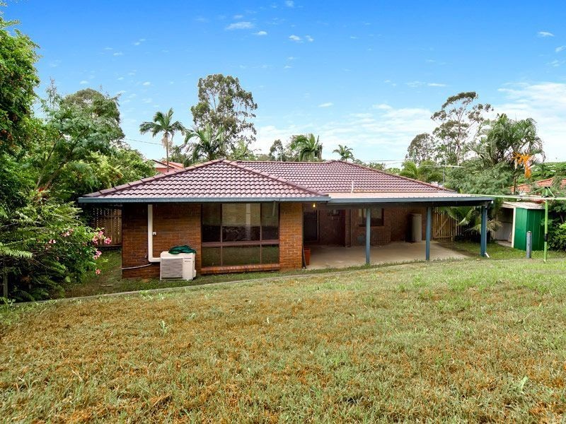 19 Burrumbeet Street, Petrie QLD 4502