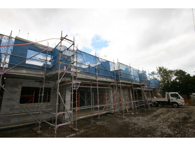 5 and 6/5 Seeney Street, Zillmere QLD 4034