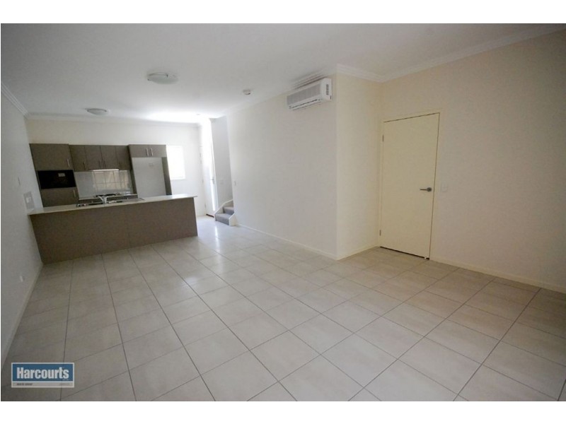 99 Gillies Street, Zillmere QLD 4034