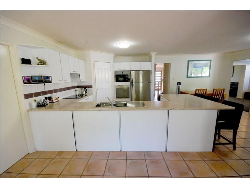 10 Bening Place, Mcdowall QLD 4053