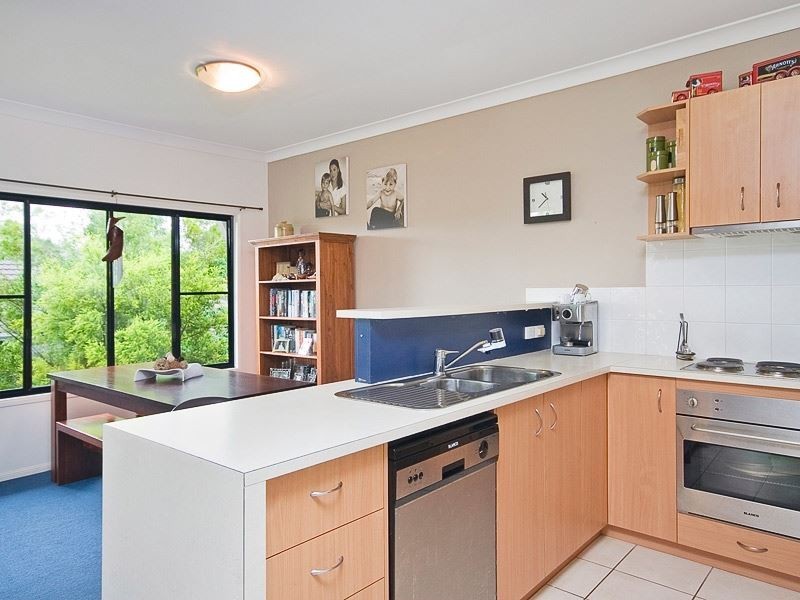 28 Lisa Street, Mcdowall QLD 4053