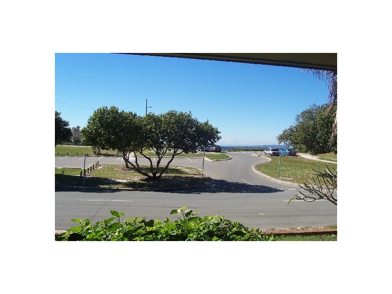 68 Boyd Street, Woorim QLD 4507