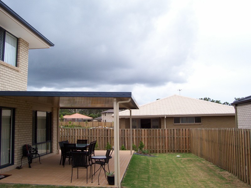 Sandstone Point QLD 4511