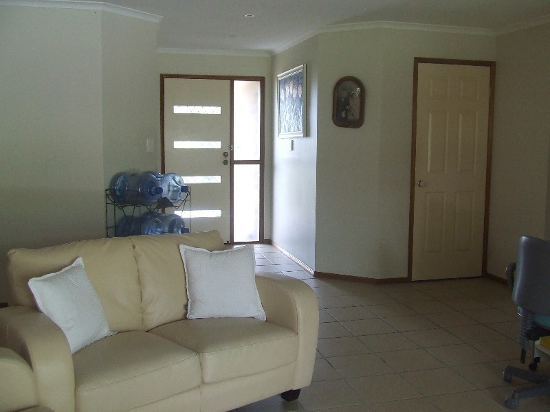 Sandstone Point QLD 4511