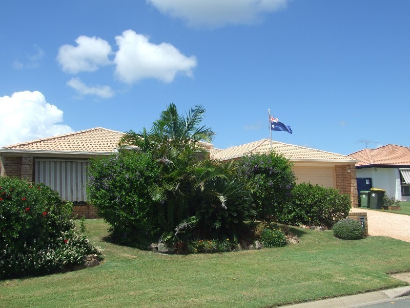 533 RP896527 Avon Avenue, Bribie Island QLD 4507