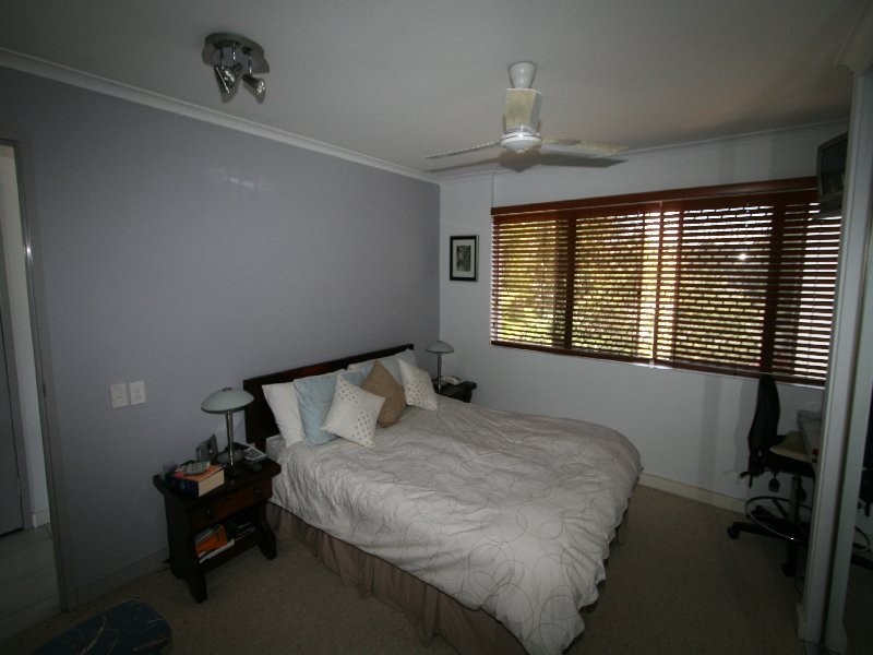 Sandstone Point QLD 4511