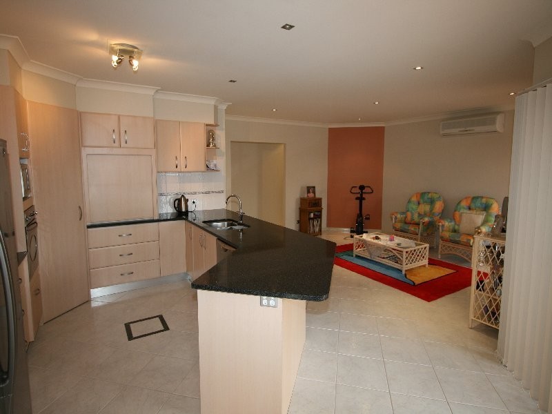 Sandstone Point QLD 4511