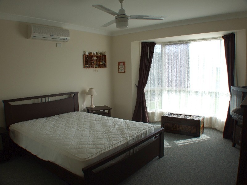 2/80 Coolgarra Ave, Bongaree QLD 4507