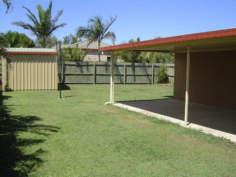 Sandstone Point QLD 4511