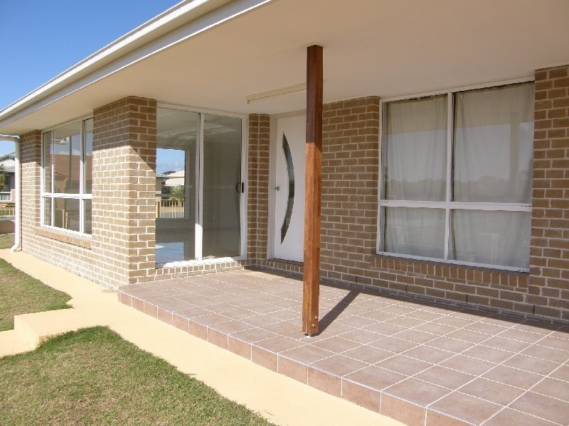 Sandstone Point QLD 4511