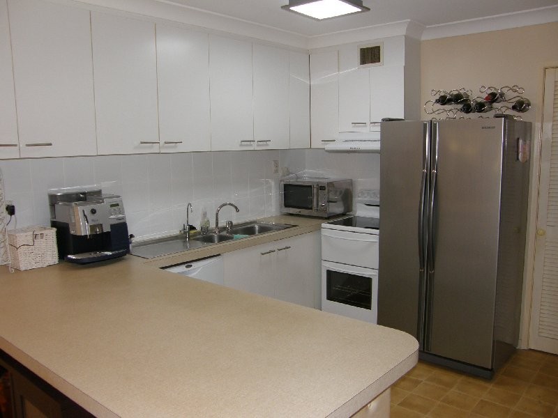 2/197 Welsby Parade, Bongaree QLD 4507