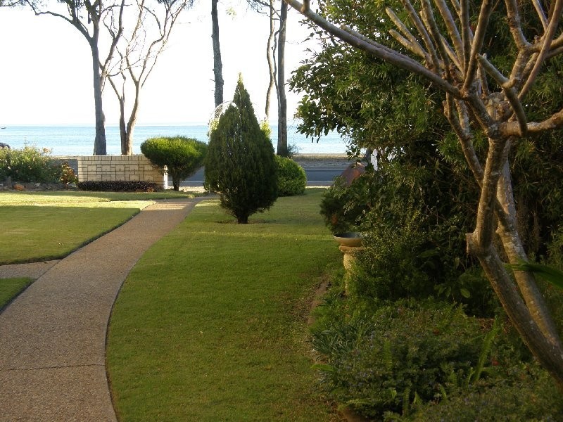 2/197 Welsby Parade, Bongaree QLD 4507